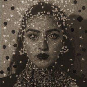 Meet your Posher, Hoor